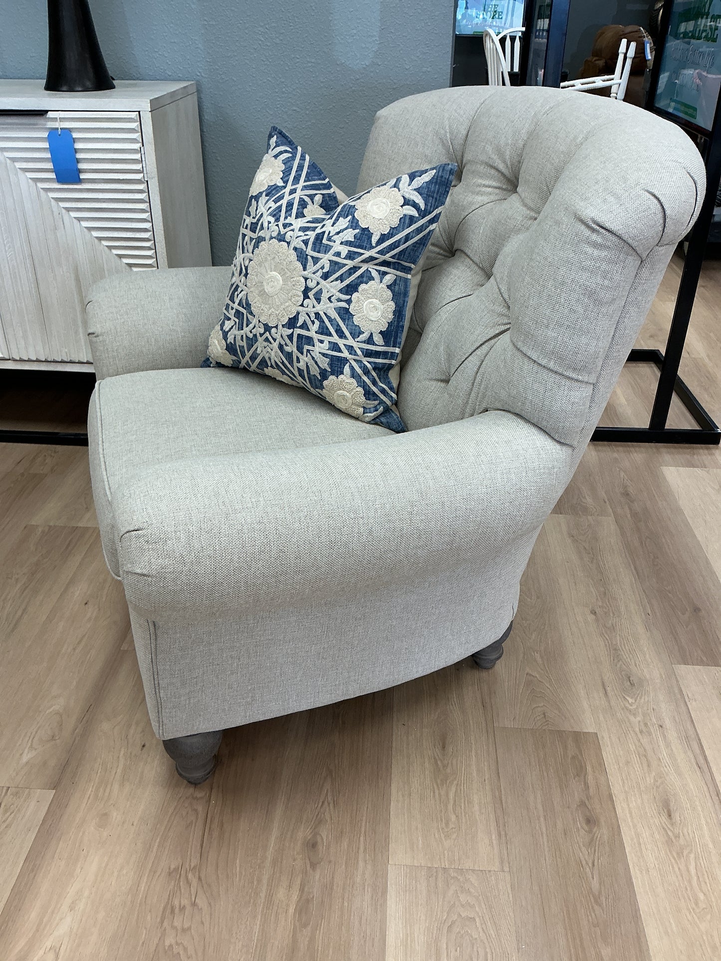 Truscott Tufted Club Chair