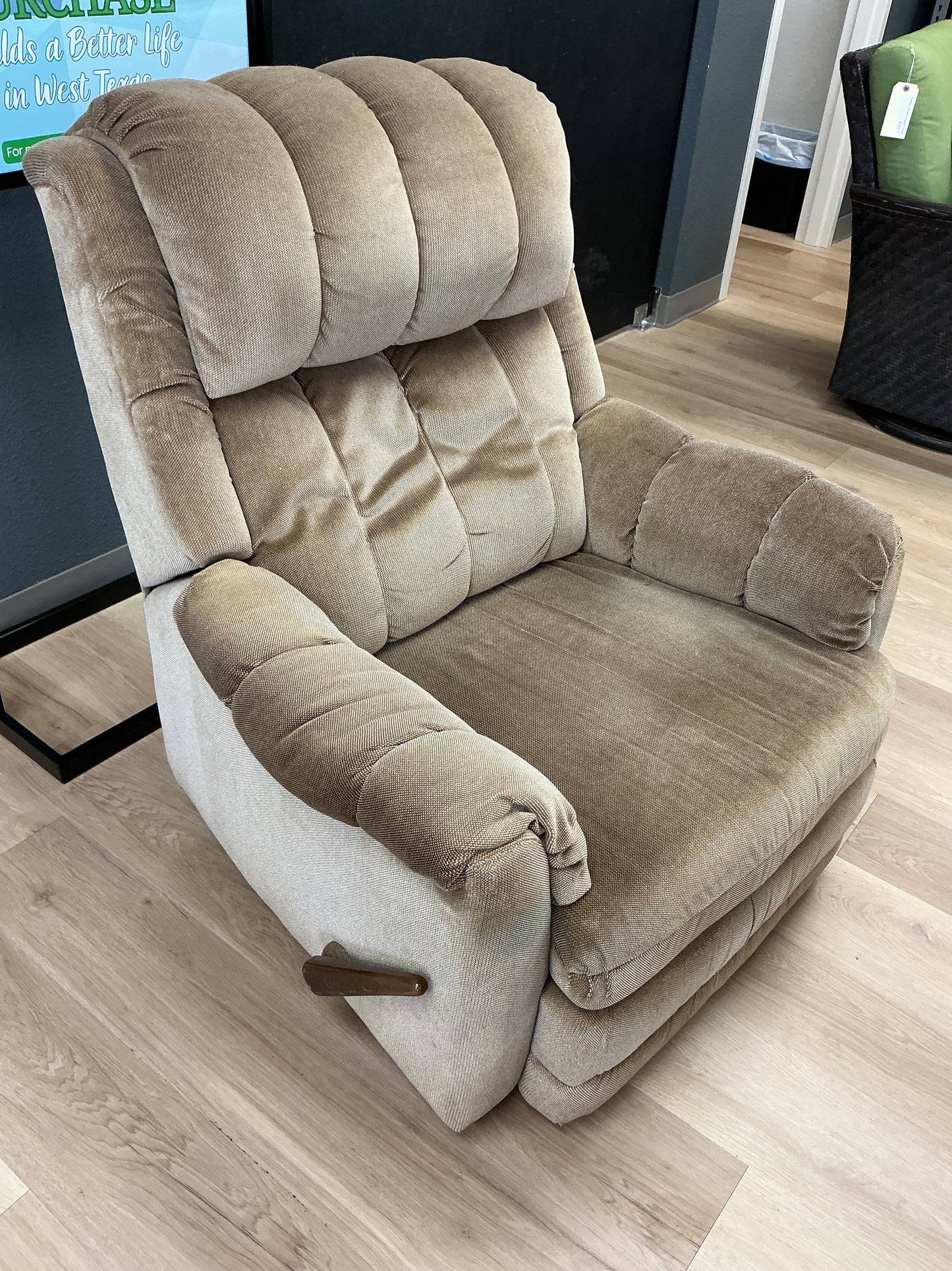 Upholstered Manual Recliner