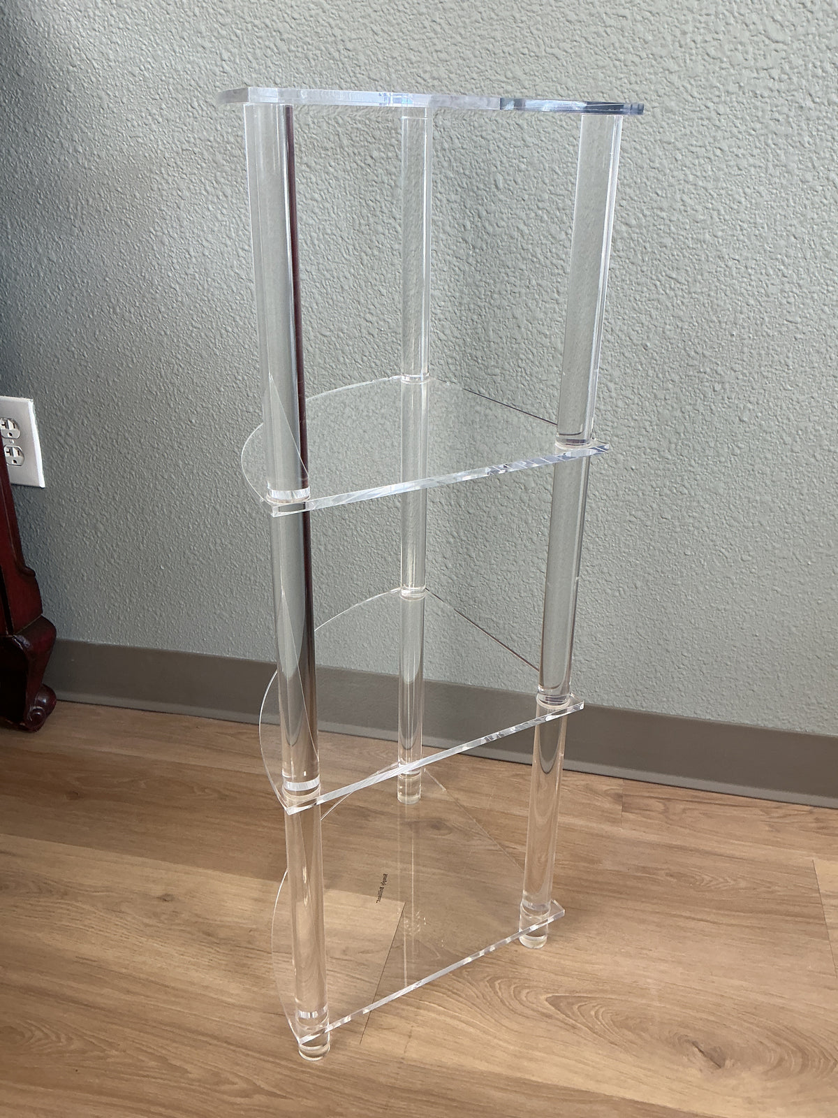 Modern 3-Tier Clear Acrylic Corner Shelf