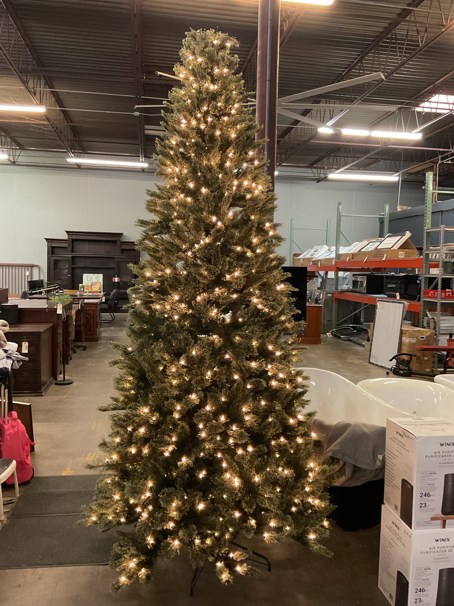 9’ Sierra Cashmere Pre-lit Christmas Tree