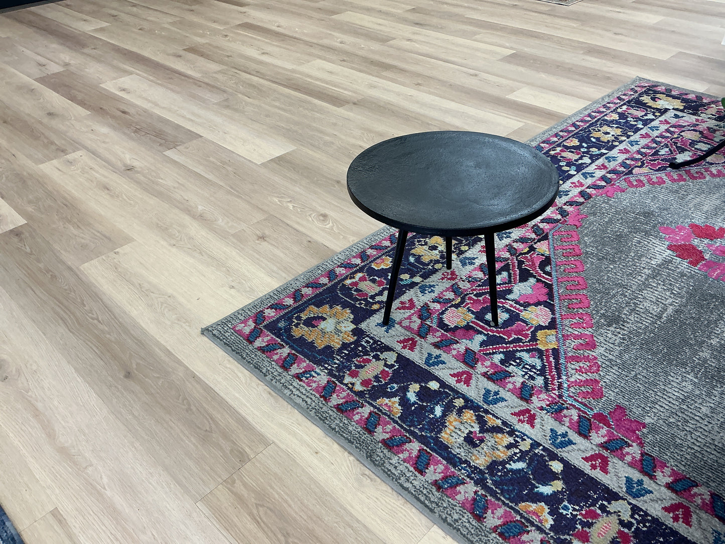 Black Cast Aluminum Round Table