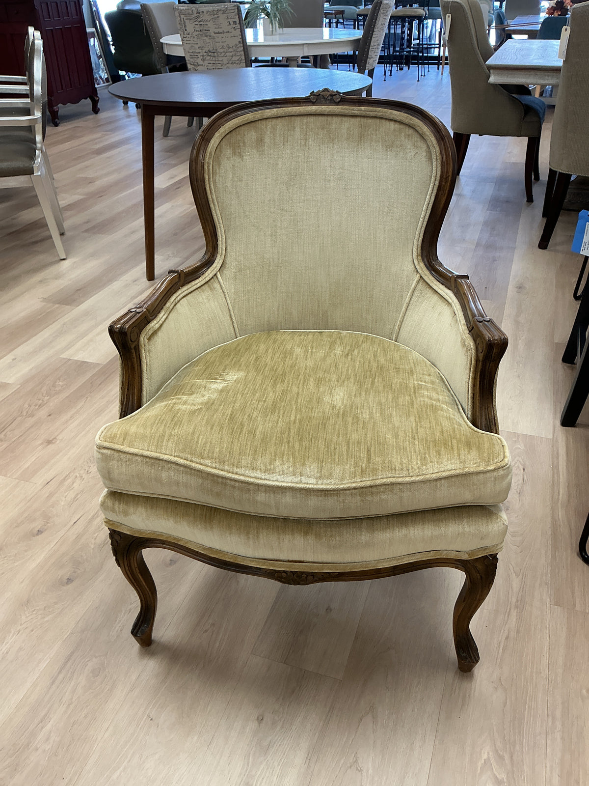 Vintage Provincial Style Upholstered Accent Chair