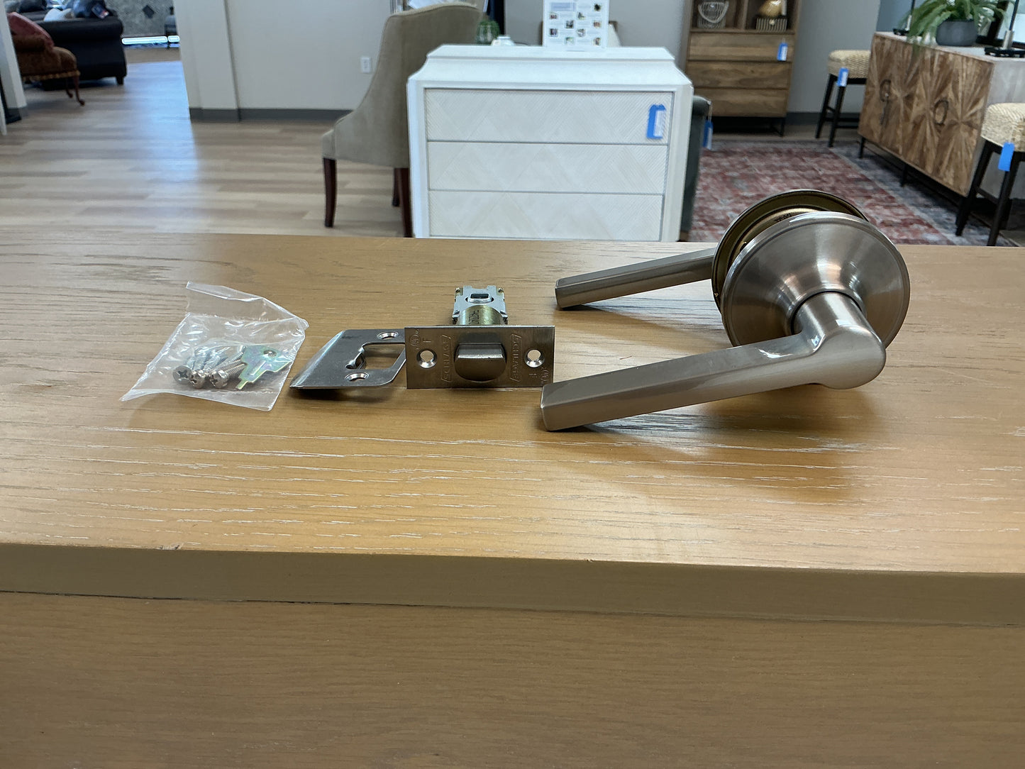 J Series Broadway Lever Hall & Closet Lock