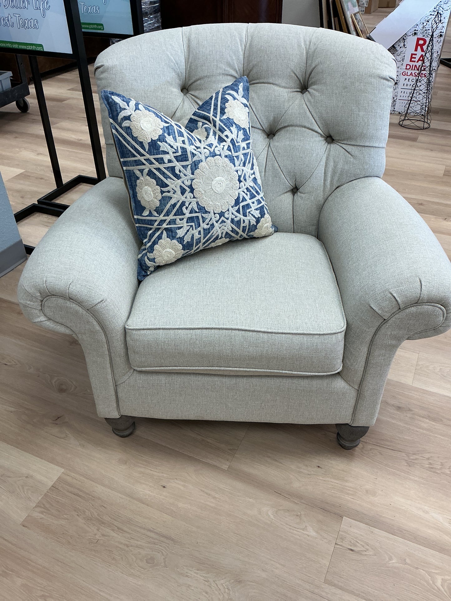 Truscott Tufted Club Chair