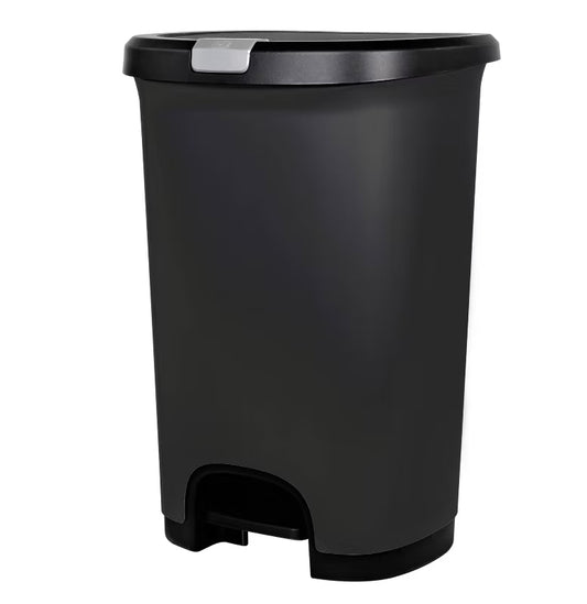 Hefty 12Gal Step Trash Can