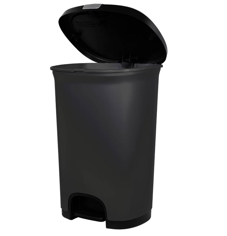 Hefty 12Gal Step Trash Can