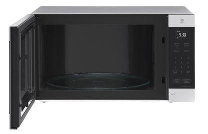 Signature Kitchen Countertop Microwave
