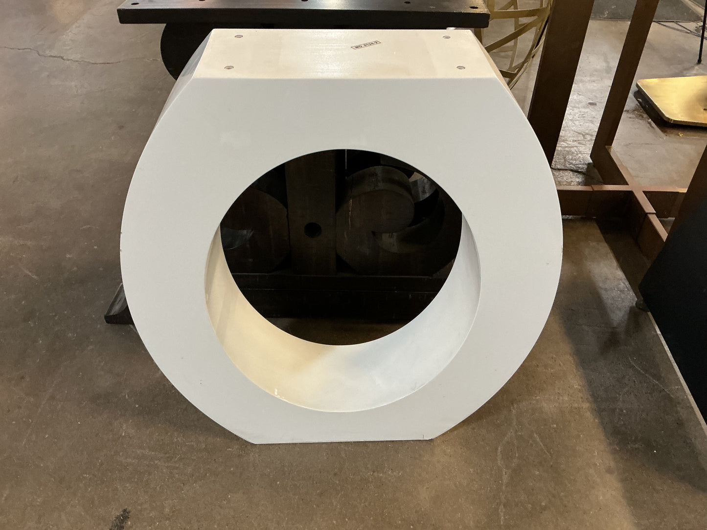 White Oval Ring Base