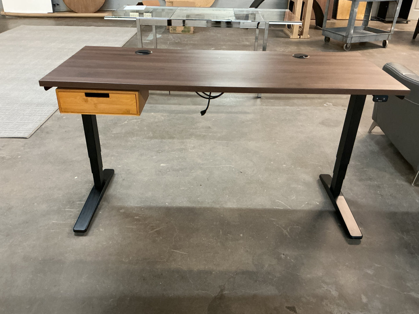 UpLift V3 Standing Desk w/Drawer
