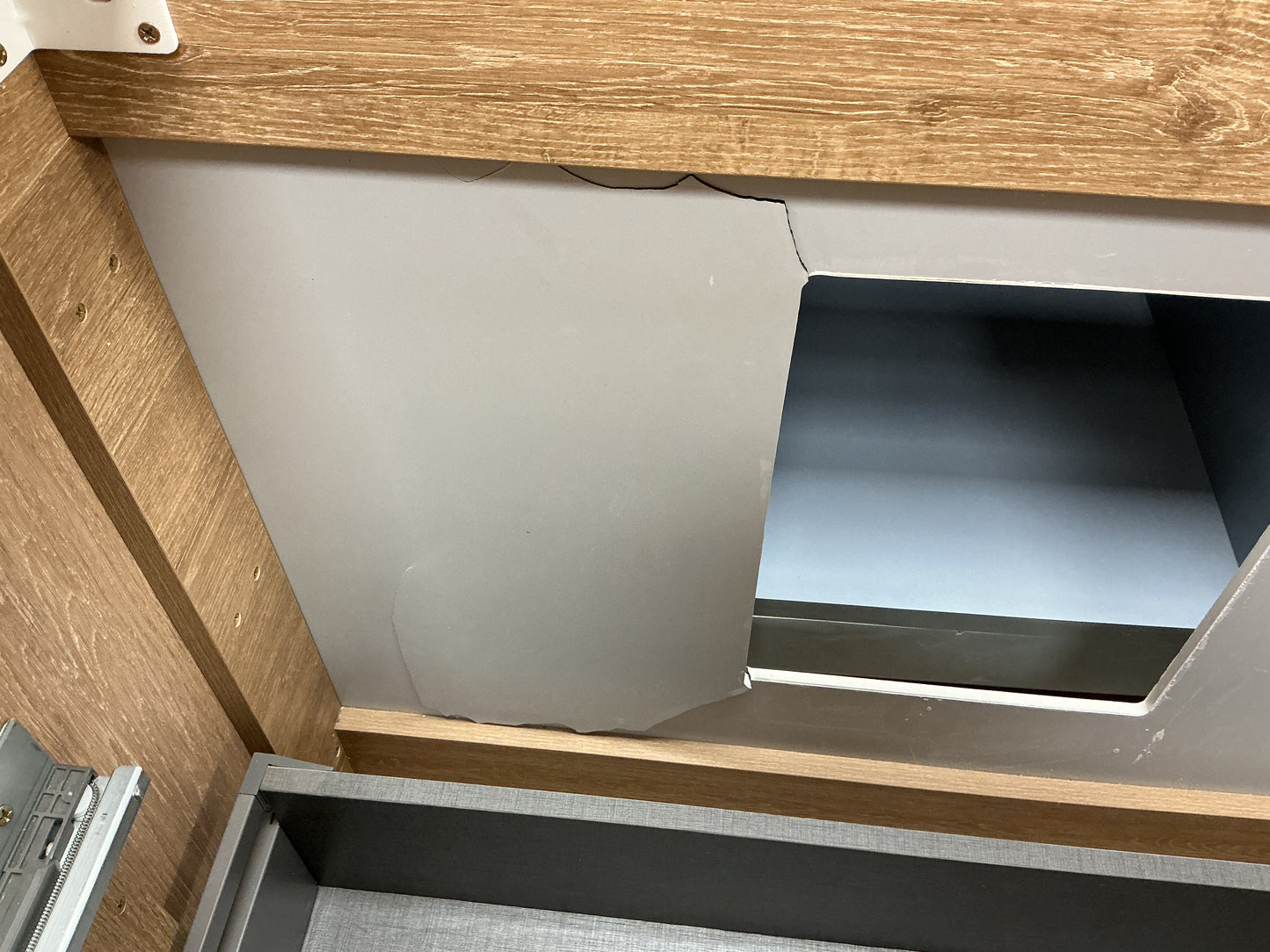 Huesca 36” Single Bathroom Vanity wo/Top