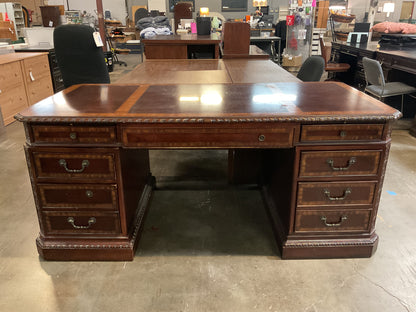 Executive 3Pc Desk