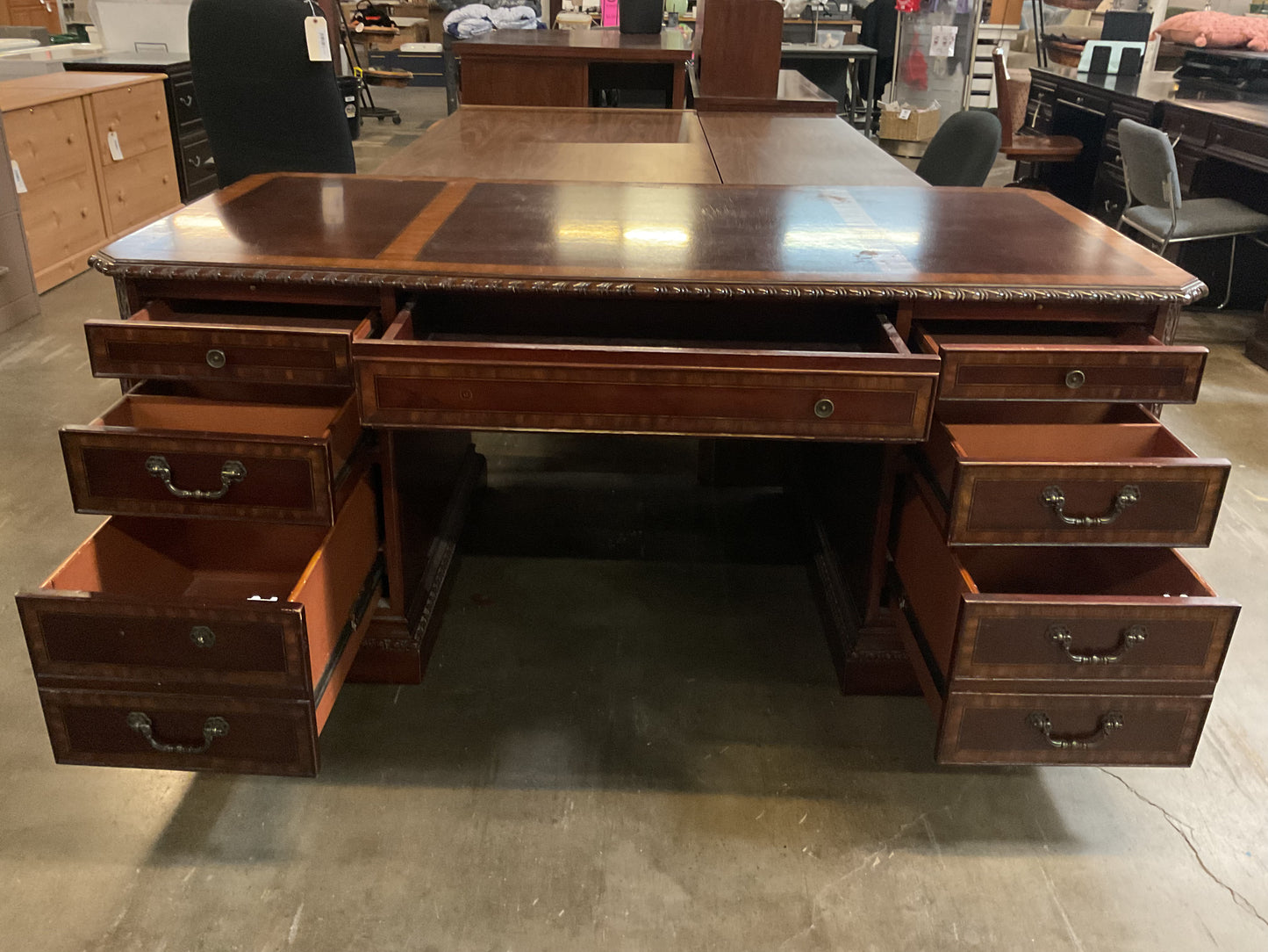 Executive 3Pc Desk