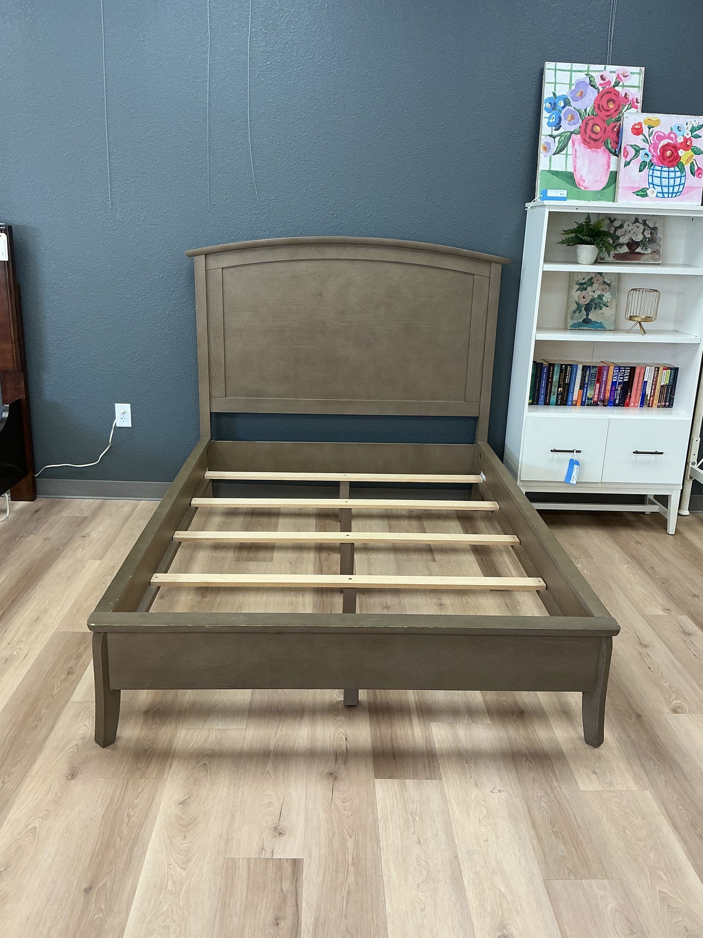Williams Sonoma Solid Oak Arched Full Bed
