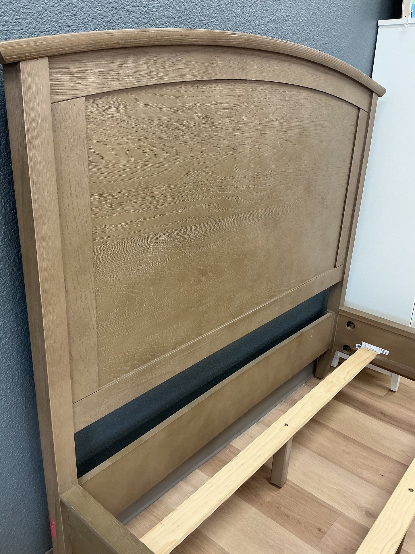 Williams Sonoma Solid Oak Arched Full Bed