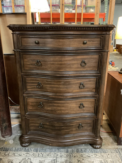 Bernards Tuscany 5 Drawer Chest