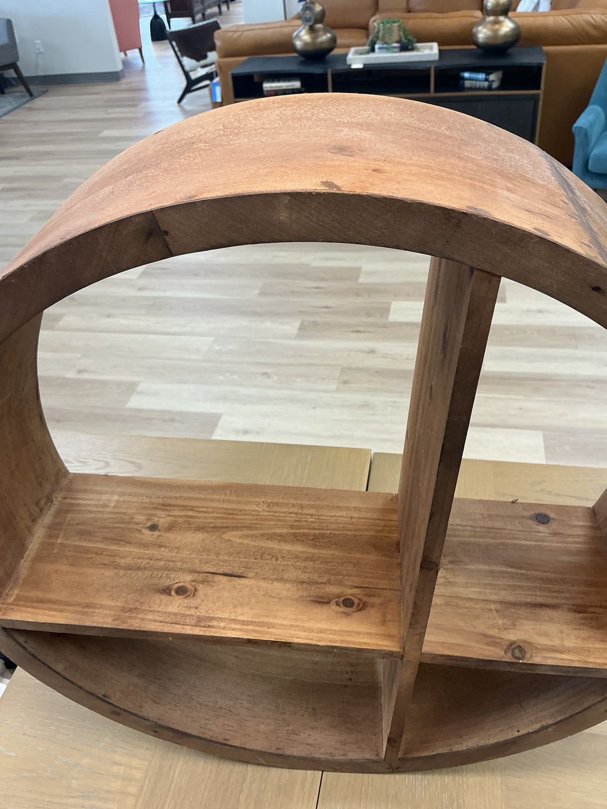 20” Circular Wooden Wall / Accent Shelf