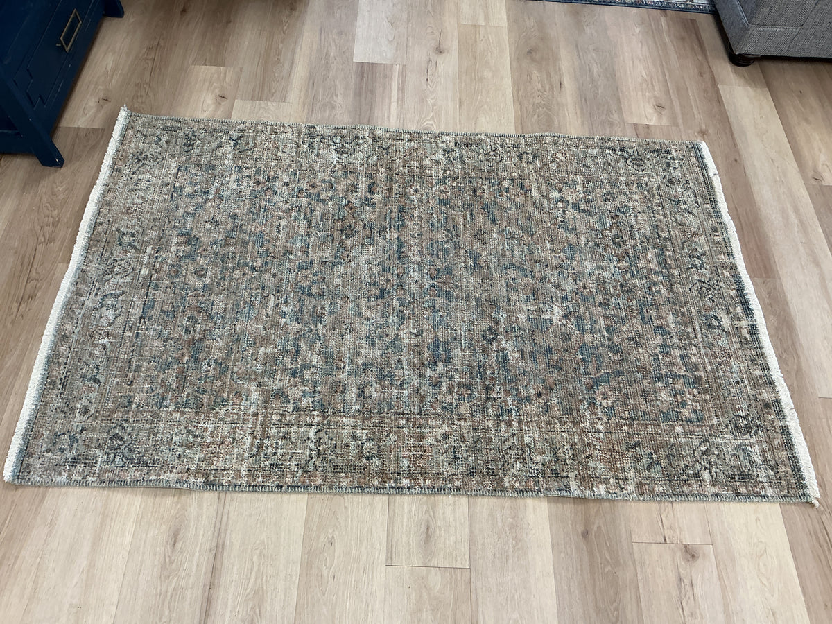 Heritage Rug In Ocean/Sand